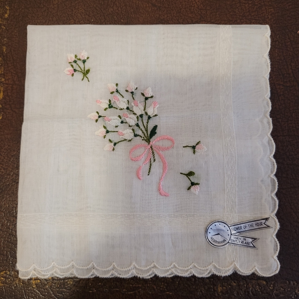 NWT Vintage Handkerchief Herrmann Switzerland Handmade Pink Rose Bouquet 12"